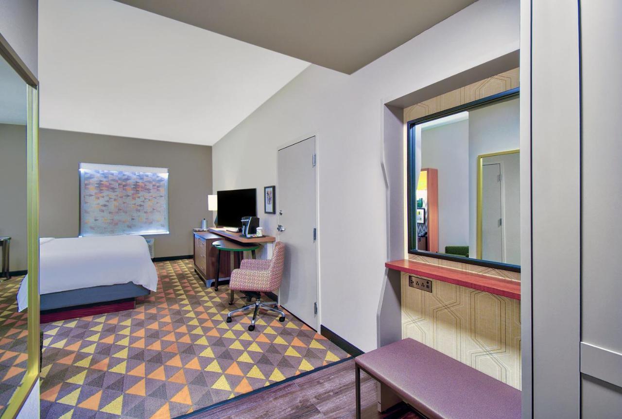 Holiday Inn - Erie By Ihg Exterior foto