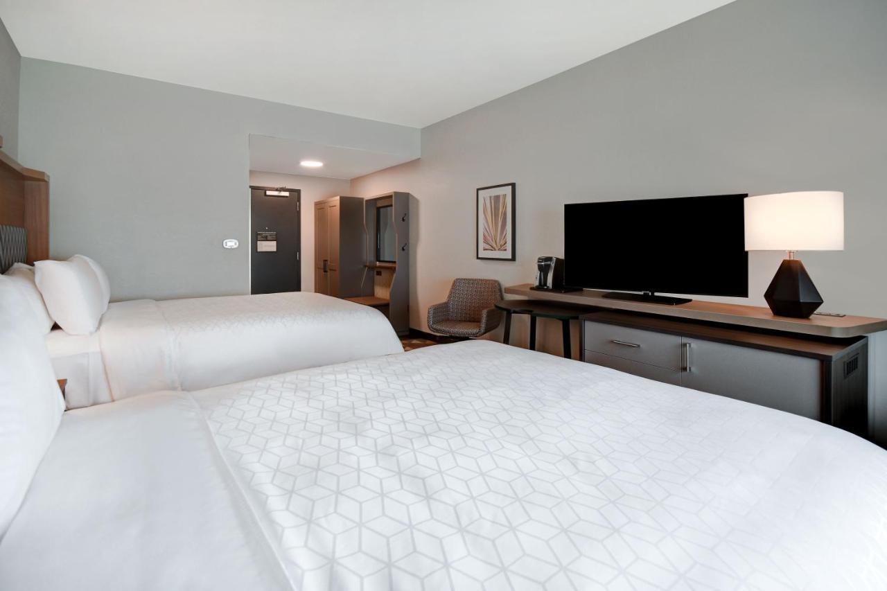 Holiday Inn - Erie By Ihg Exterior foto